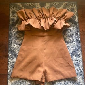 Strapless Ruffled Romper - S